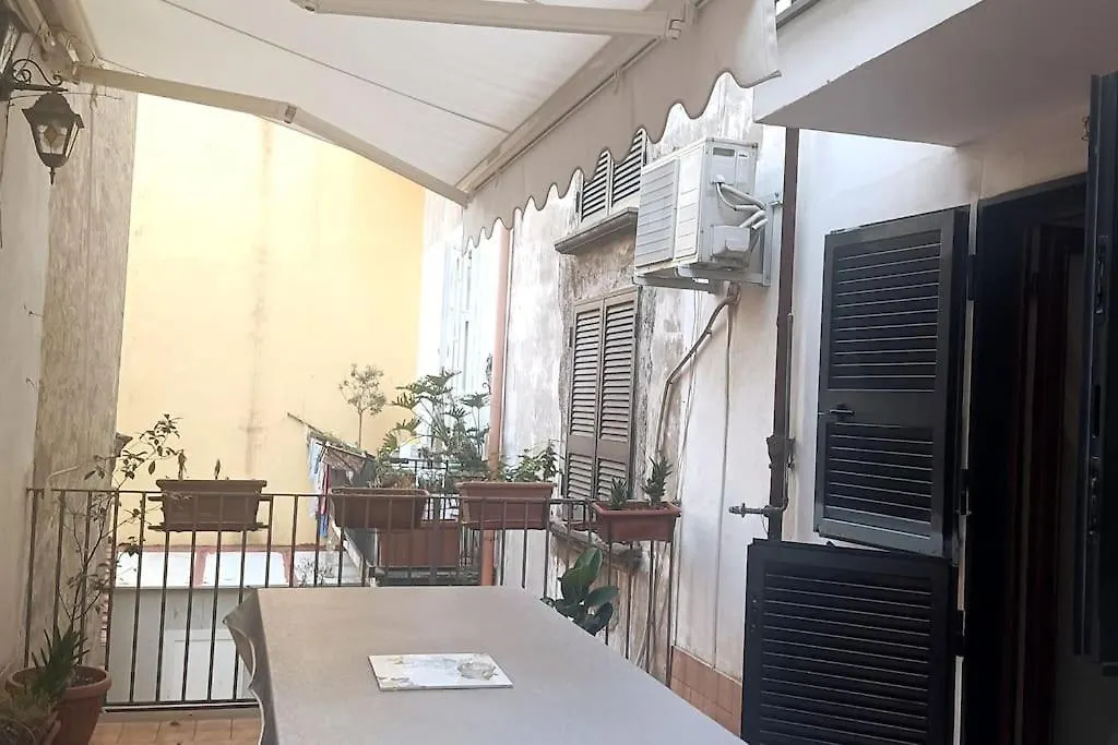 La Casa Del Principe A Colori Daire Napoli